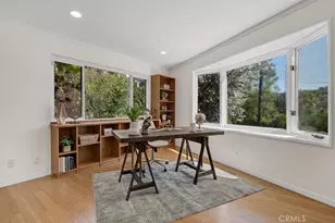4392 Pampas Rd, Woodland Hills, CA 91364 - Photo 9