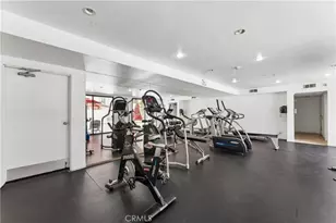 7826 Topanga Canyon, Canoga Park, CA 91304 - Photo 15