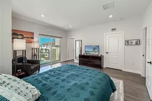 946 Warwick, Thousand Oaks, CA 91360 - Photo 43
