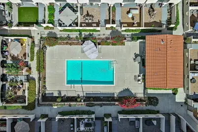 946 Warwick, Thousand Oaks, CA 91360 - Photo 71