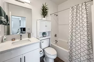 946 Warwick, Thousand Oaks, CA 91360 - Photo 37