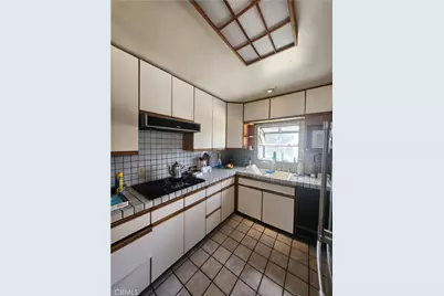 9225 Telfair, Los Angeles, CA 91352 - Photo 5
