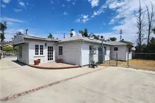 9225 Telfair, Los Angeles, CA 91352 - Photo 21