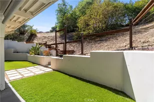 251 S Skyline, Thousand Oaks, CA 91361 - Photo 41