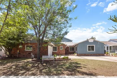 5841 Radford Avenue, Los Angeles, CA 91607 - Photo 1