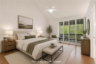 21901 Burbank Blvd, Woodland Hills, CA 91367 - Photo 19