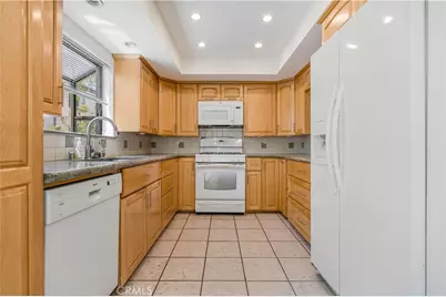 21901 Burbank Boulevard #218, Woodland Hills, CA 91367 - Photo 13