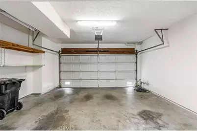 21901 Burbank Boulevard #218, Woodland Hills, CA 91367 - Photo 33