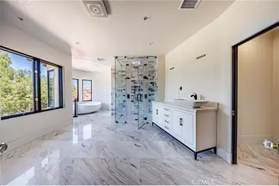 16515 Valley Ranch, Canyon Country, CA 91387 - Photo 53