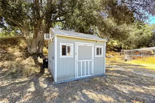 16515 Valley Ranch, Canyon Country, CA 91387 - Photo 63