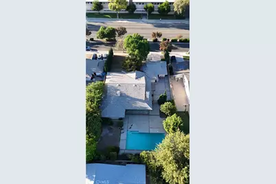 19208 Lassen, Northridge, CA 91324 - Photo 45