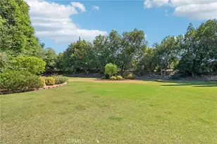 12555 Nedra Dr, Granada Hills, CA 91344 - Photo 35
