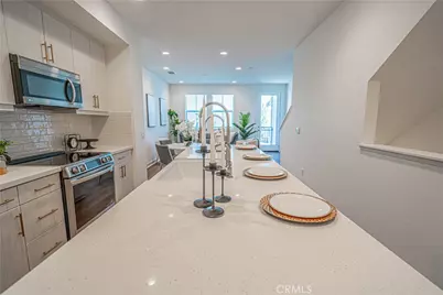 138 S Gardenia Avenue, Compton, CA 90220 - Photo 7