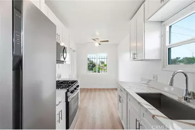 711 Stepney Street, Inglewood, CA 90302 - Photo 11