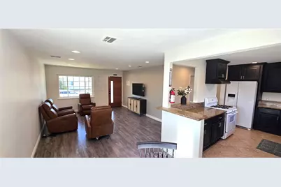 13821 Burton Street, Panorama City, CA 91402 - Photo 7