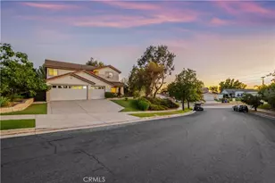 15168 Holiday Way, Sylmar, CA 91342 - Photo 37