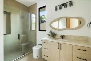 11826 Kling St, Valley Village, CA 91607 - Photo 45