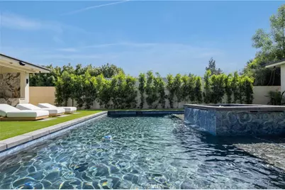 11826 Kling Street, Valley Village, CA 91607 - Photo 35