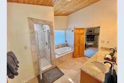 14013 Yellowstone Drive, Pine Mountain Club, CA 93225 - Photo 13