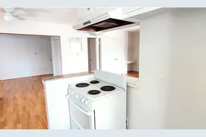 14205 Burbank Boulevard, Sherman Oaks, CA 91401 - Photo 27