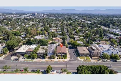 14205 Burbank Boulevard, Sherman Oaks, CA 91401 - Photo 13