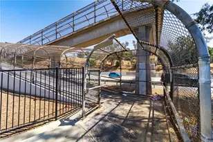 12800 N Watt Ln, Sylmar, CA 91342 - Photo 43