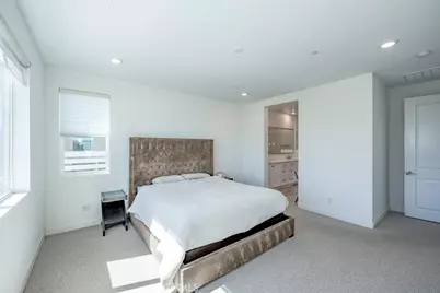27544 Feathery Cassia Way, Valencia, CA 91381 - Photo 19