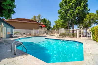 2474 Pleasant Way #K, Thousand Oaks, CA 91362 - Photo 13