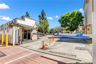 11150 Glenoaks, Pacoima, CA 91331 - Photo 43