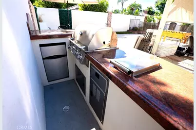 8951 Yolanda, Northridge, CA 91324 - Photo 25