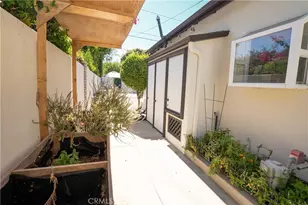 8951 Yolanda, Northridge, CA 91324 - Photo 23