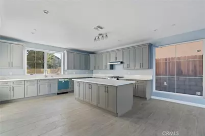 20811 W Seeasons Lane, Winnetka, CA 91306 - Photo 13