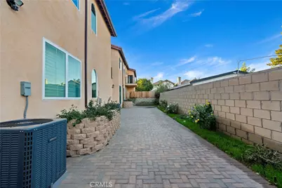 20811 W Seeasons Lane, Winnetka, CA 91306 - Photo 25