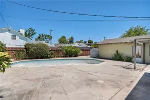 23635 Bessemer St, Woodland Hills, CA 91367 - Photo 27