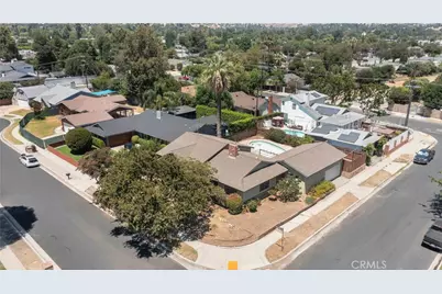 23635 Bessemer Street, Woodland Hills, CA 91367 - Photo 33