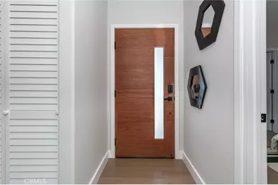 6853 Willis Avenue, Van Nuys, CA 91405 - Photo 19