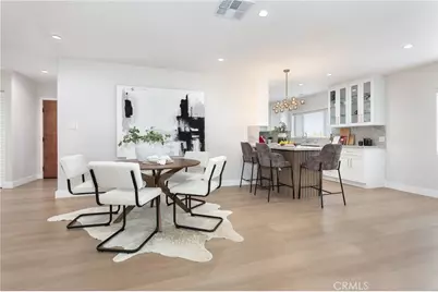6853 Willis Avenue, Van Nuys, CA 91405 - Photo 5