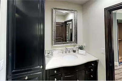 12403 Erwin Street, North Hollywood, CA 91606 - Photo 15