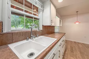 862 Camino La Maida, Thousand Oaks, CA 91360 - Photo 19
