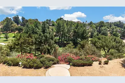 16622 Knollwood Drive, Granada Hills, CA 91344 - Photo 59