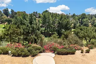 16622 Knollwood Dr, Granada Hills, CA 91344 - Photo 59