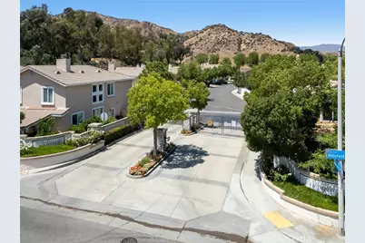 27630 Iris, Castaic, CA 91384 - Photo 23