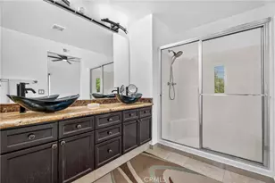 27630 Iris, Castaic, CA 91384 - Photo 15
