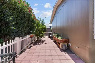 21308 Jimpson Way, Canyon Country, CA 91351 - Photo 35