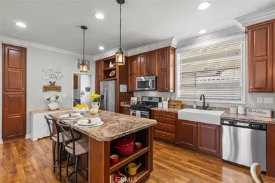21308 Jimpson Way, Canyon Country, CA 91351 - Photo 11