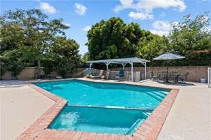 18012 Raymer, Northridge, CA 91325 - Photo 47
