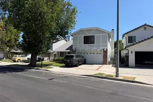 18012 Raymer, Northridge, CA 91325 - Photo 3