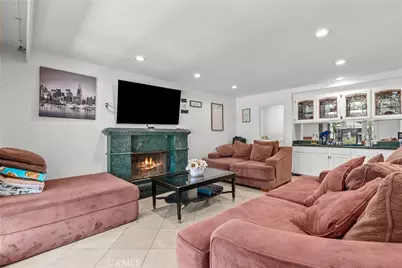 18012 Raymer, Northridge, CA 91325 - Photo 11