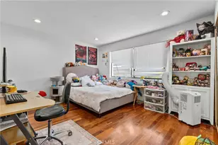 18012 Raymer, Northridge, CA 91325 - Photo 37