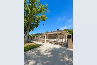 7918 Hazeltine Avenue, Panorama City, CA 91402 - Photo 1